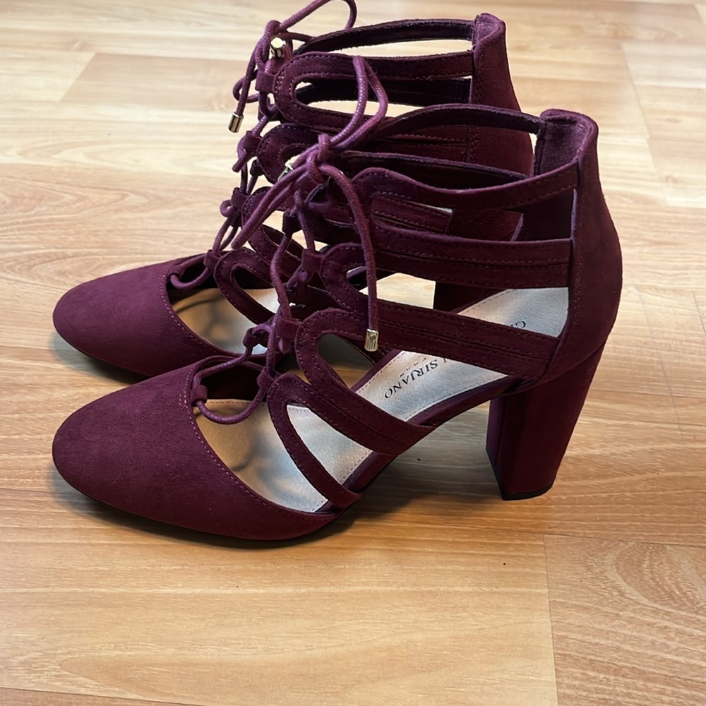 Beautiful Burgundy Lace Up Heels. Size: 8